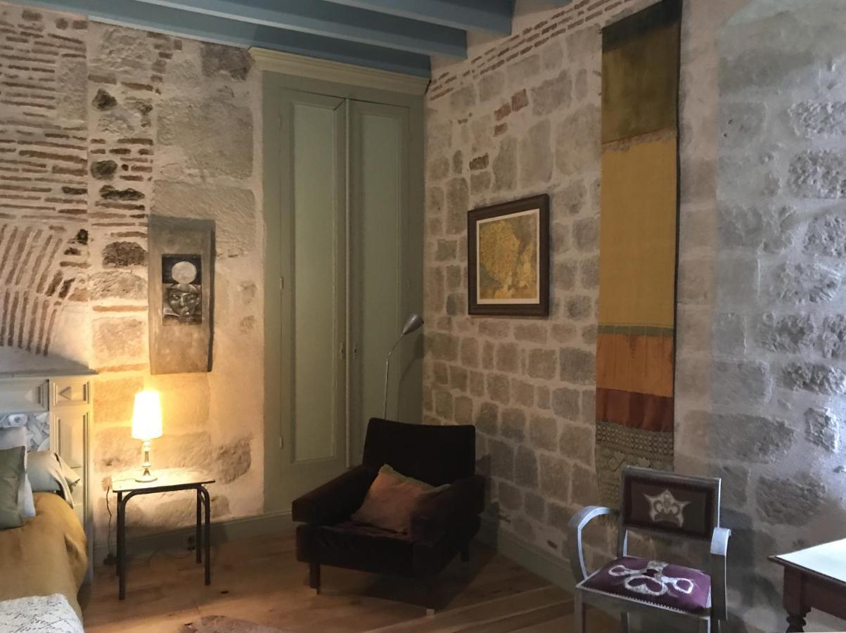 Chambres D'Hotes Au Chateau De Favols Bias  Dış mekan fotoğraf